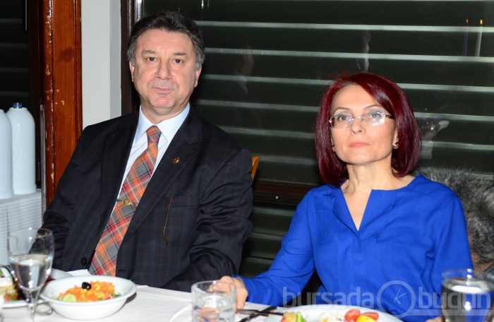 Alkışlar yeni üyeler için 