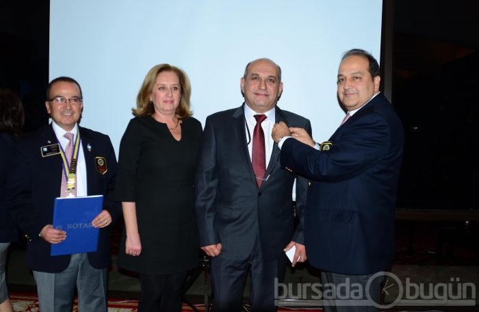 Alkışlar yeni üyeler için 