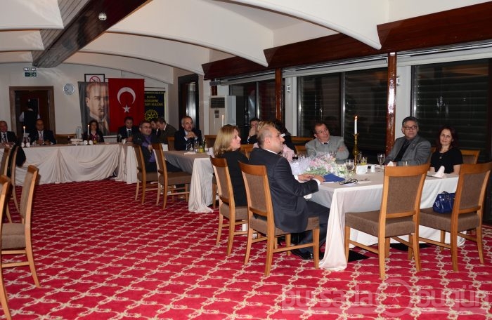 Alkışlar yeni üyeler için 