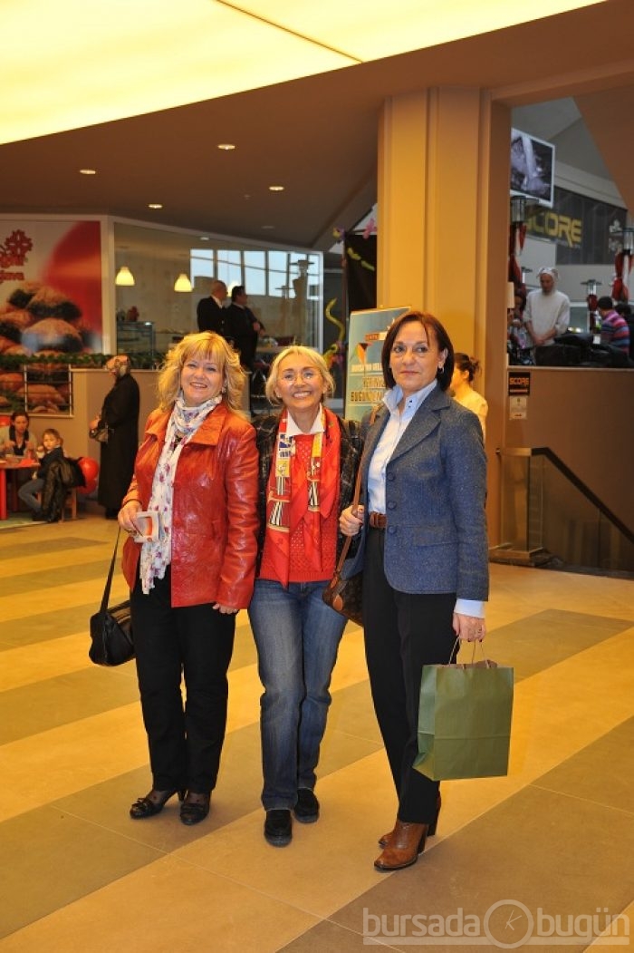  Lions Alzheimer Hizmet Evi Çocuk Şenliği düzenledi