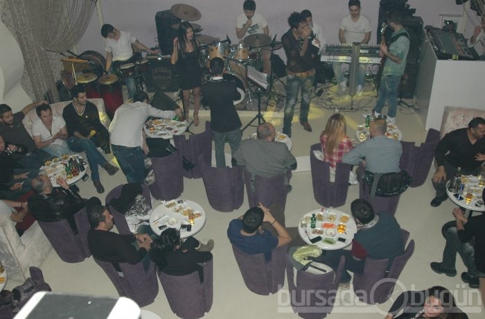 Bursa barları kıyamete inat doldu