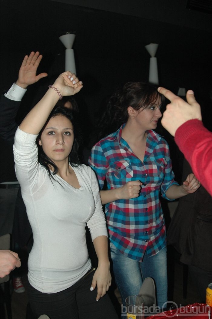 Bursa gecelerinde dur durak yok