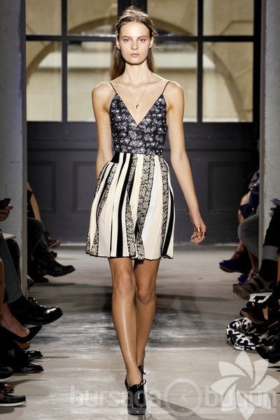 Balenciaga 2013 İlkbahar koleksiyonu...