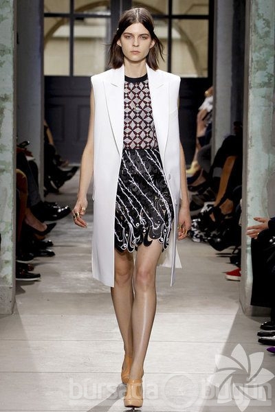 Balenciaga 2013 İlkbahar koleksiyonu...
