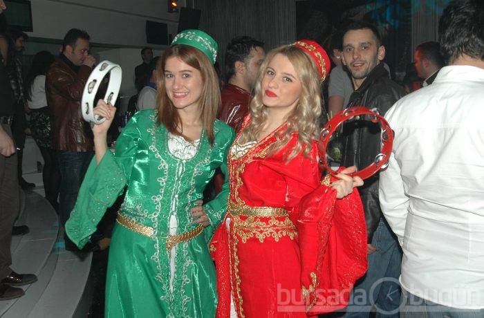 Bursa'da dolu dizgin eğlence