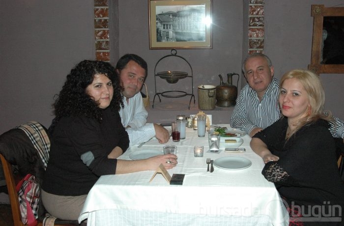 Bursa geceleri pür neşe