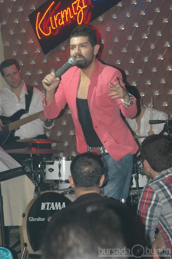 Sabaha kadar vur patlasın çal oynasın