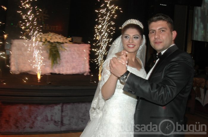 Kurtoğlu ve Eken ailelerinin en mutlu günü