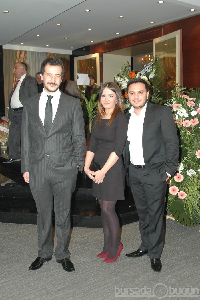 Kurtoğlu ve Eken ailelerinin en mutlu günü