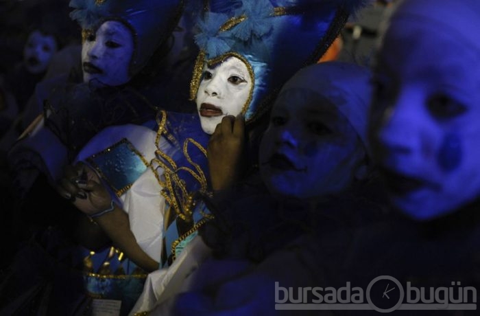 Rio karnavalının en renkli kareleri