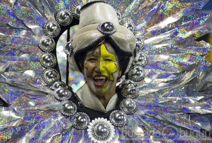 Rio karnavalının en renkli kareleri
