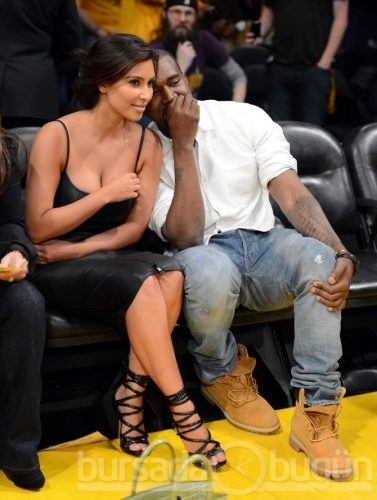 Kardashian'lar yalnız bırakmıyorlar!