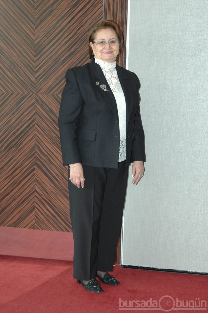 Anneler'in renkli buluşması