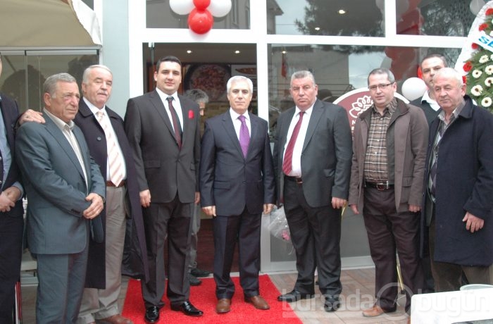 Uysal Et Lokantası Nilüferlilerin hizmetine girdi
