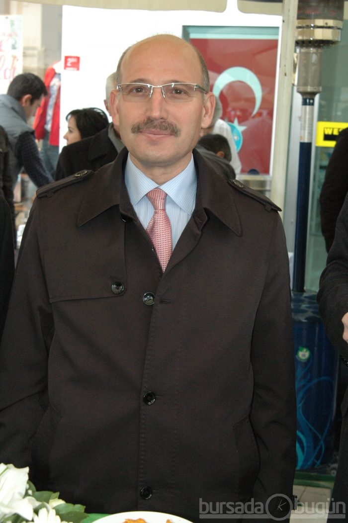 Burshalı Hizmete girdi
