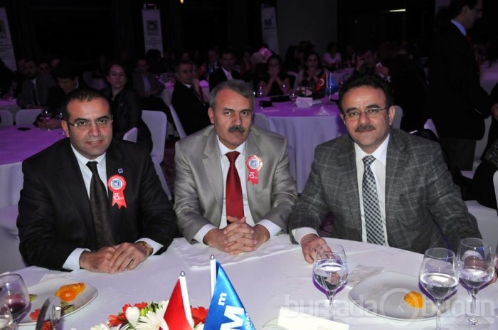 Kuruluş yıldönümüne coşkulu kutlama