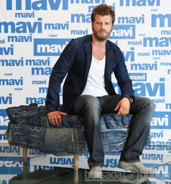 Kıvanç Tatlıtuğ kapak oldu