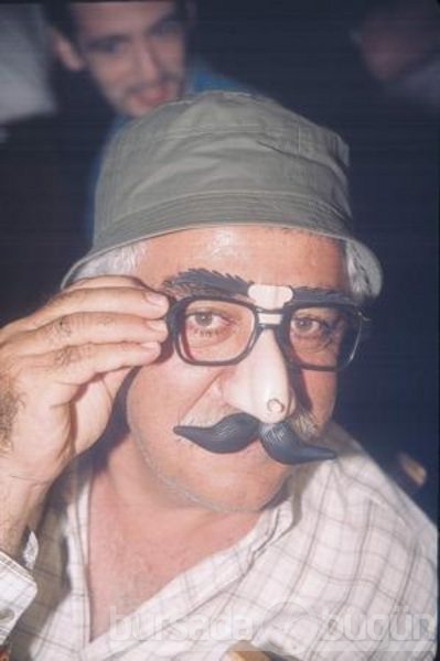 En 'ünlü' pozlar!..
