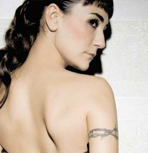 Özlem Tekin'den dikkat çeken pozlar