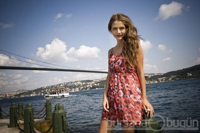 Ezgi'den cesur sahneler!