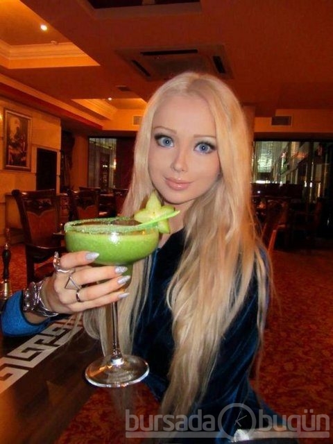 Barbie'den cesur pozlar