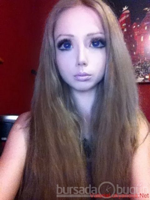 Barbie'den cesur pozlar