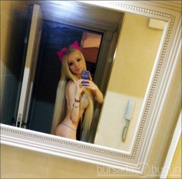 Barbie'den cesur pozlar