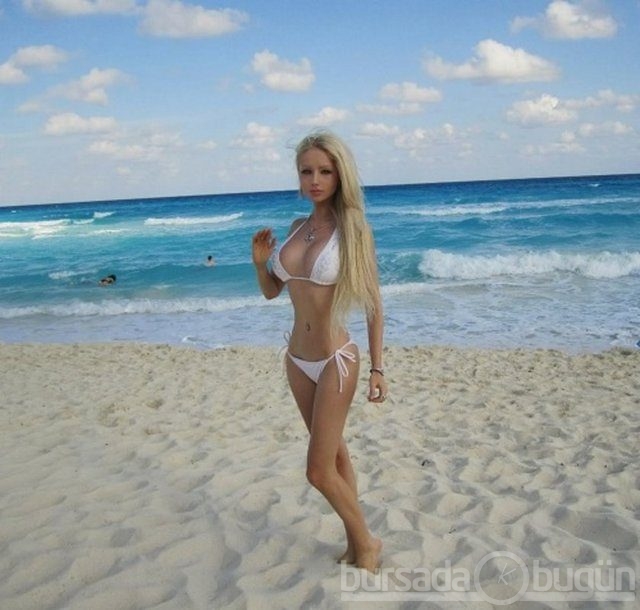 Barbie'den cesur pozlar