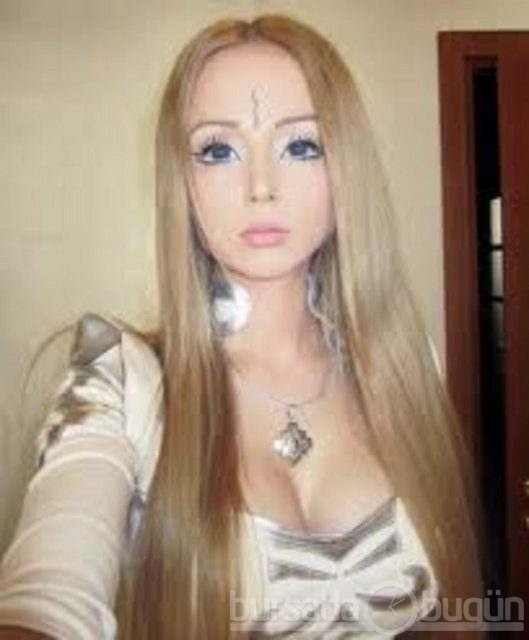 Barbie'den cesur pozlar