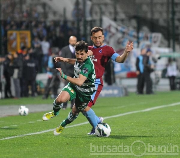 Bursaspor-Trabzonspor maçı fotoğrafları