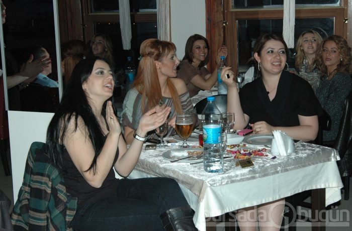 Bursa gecelerinde bahar coşkusu - ÖZEL HABER