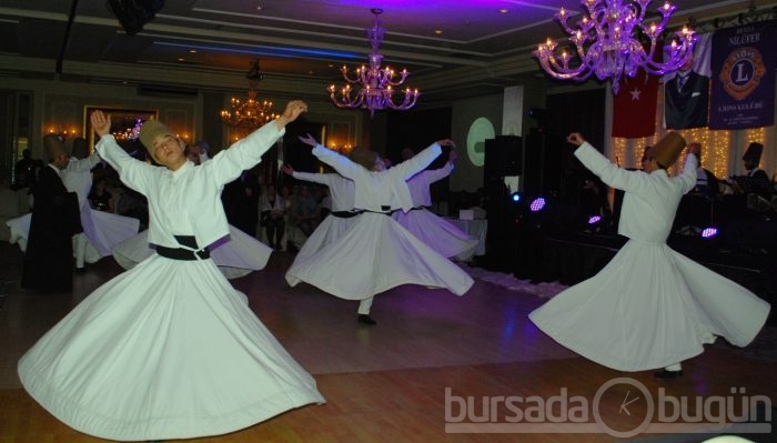 Nilüfer Lions Kulübü Hz.Mevlana'nın 22 göbek torununu ağırladı