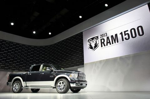 Son model otomobiller  görücüye çıktı