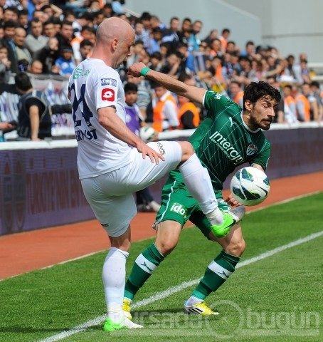Bursaspor Paşa'ya takıldı