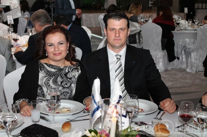 Gala yemeğinde  bir araya geldiler