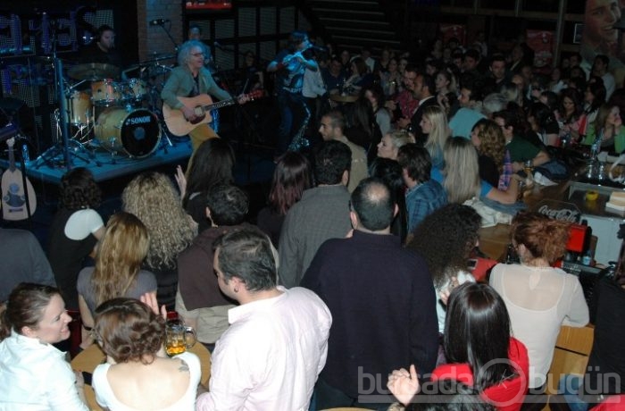 Yeni Türkü'den Bursa'da müzik ziyafeti