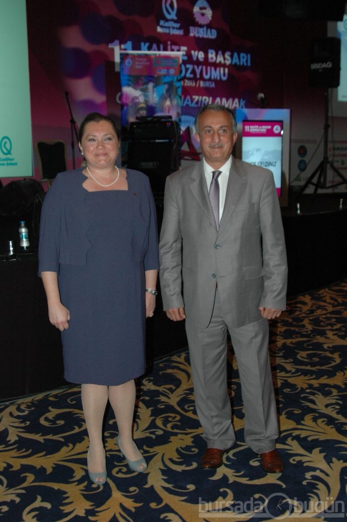 Ödüllerini aldılar