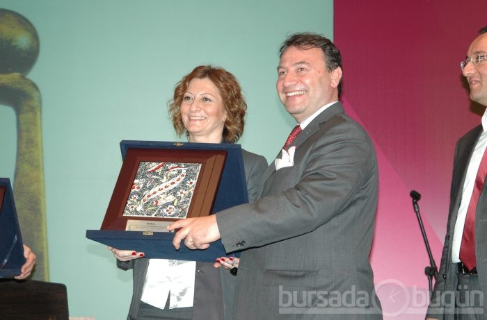 Ödüllerini aldılar