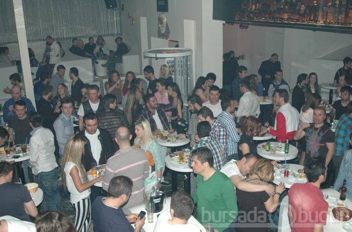 Bursa Cariye'de harem şov! ÖZEL HABER