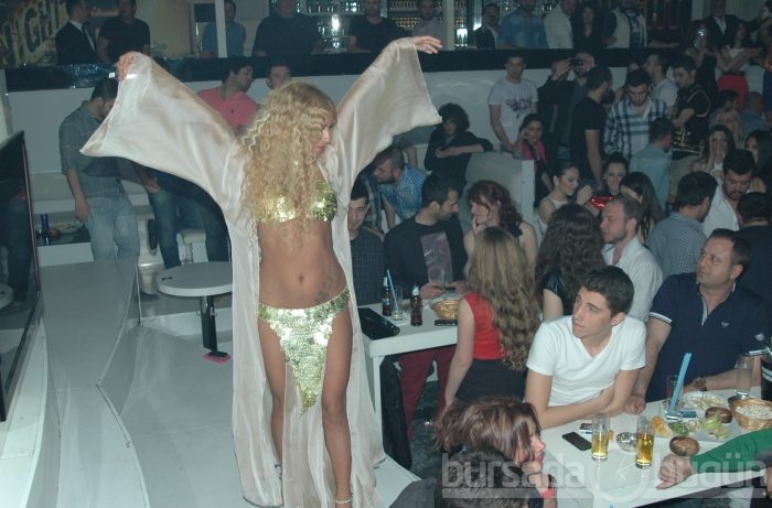 Bursa Cariye'de harem şov! ÖZEL HABER