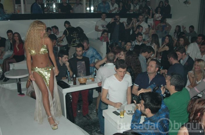 Bursa Cariye'de harem şov! ÖZEL HABER
