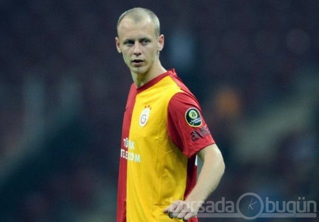 Hangi futbolcu nereli?