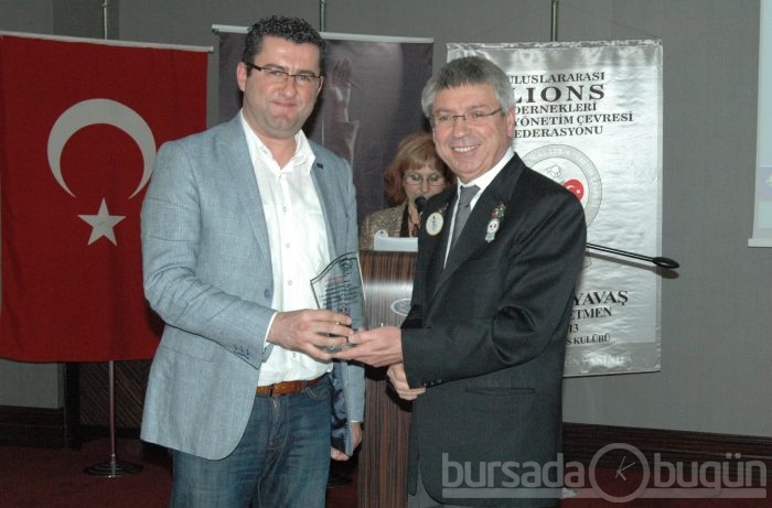 Bursa medyasına Lions'lardan plaket