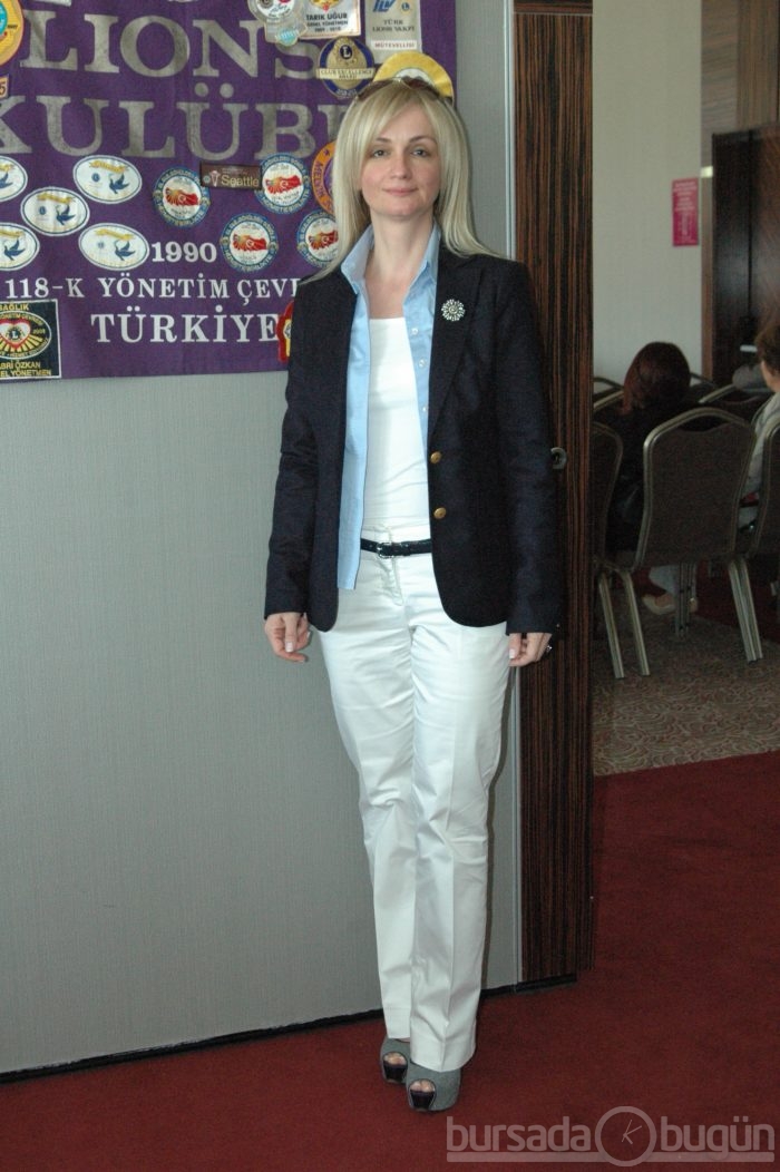 Bursa medyasına Lions'lardan plaket