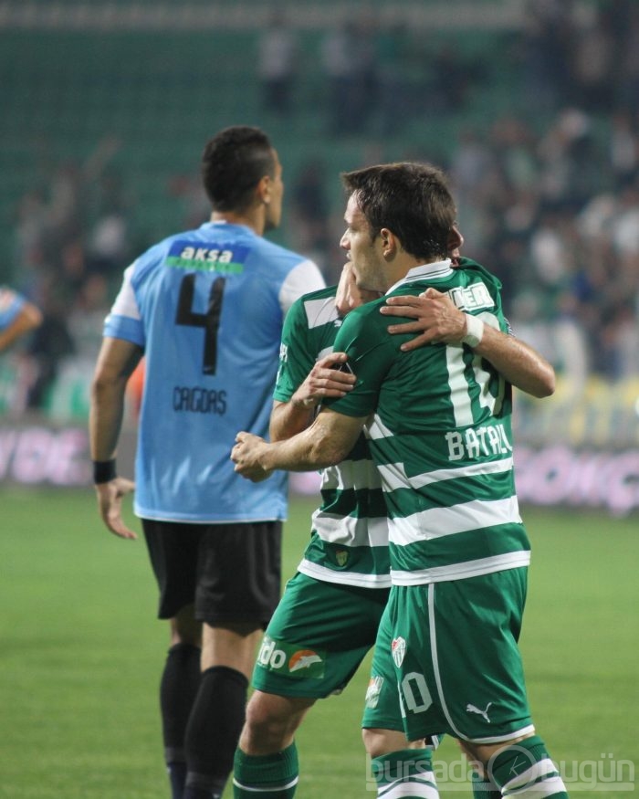 Bursaspor-Akhisar Belediyespor maçı fotoğrafları