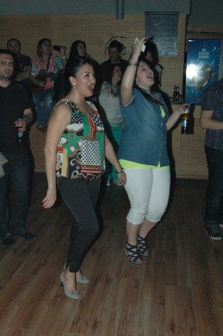 Gülşen seksi danslarıyla Bursalıları coşturdu
