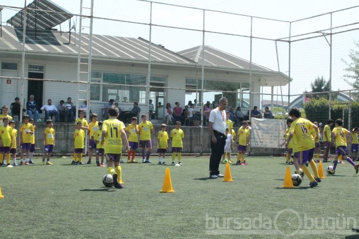 Türk futbolunun yıldızları bu okulda yetişiyor - ÖZEL HABER