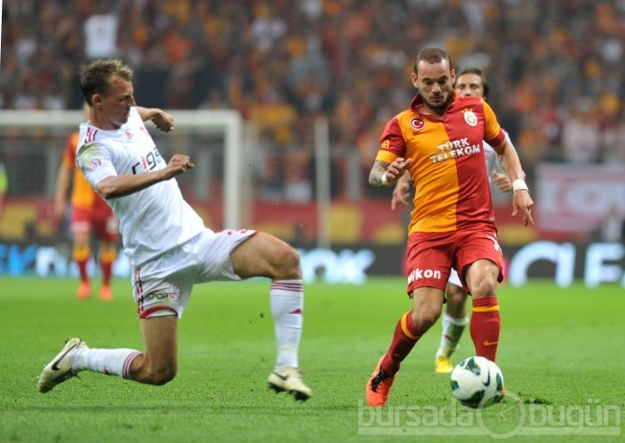 2012 - 2013 sezonu şampiyon Galatasaray