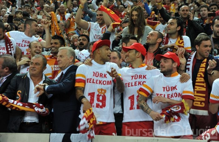 2012 - 2013 sezonu şampiyon Galatasaray