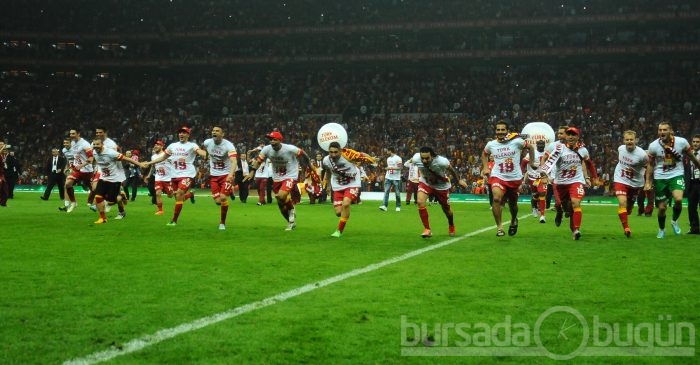 2012 - 2013 sezonu şampiyon Galatasaray